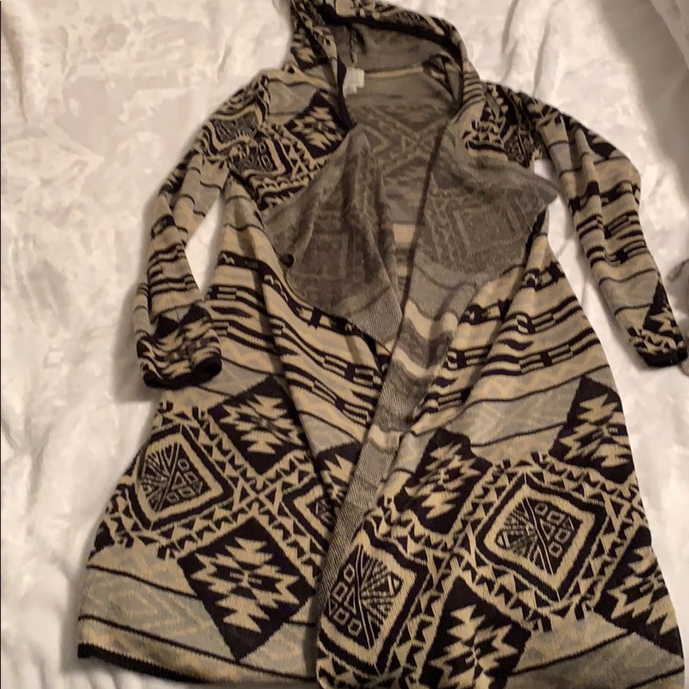 Drage front cardigan